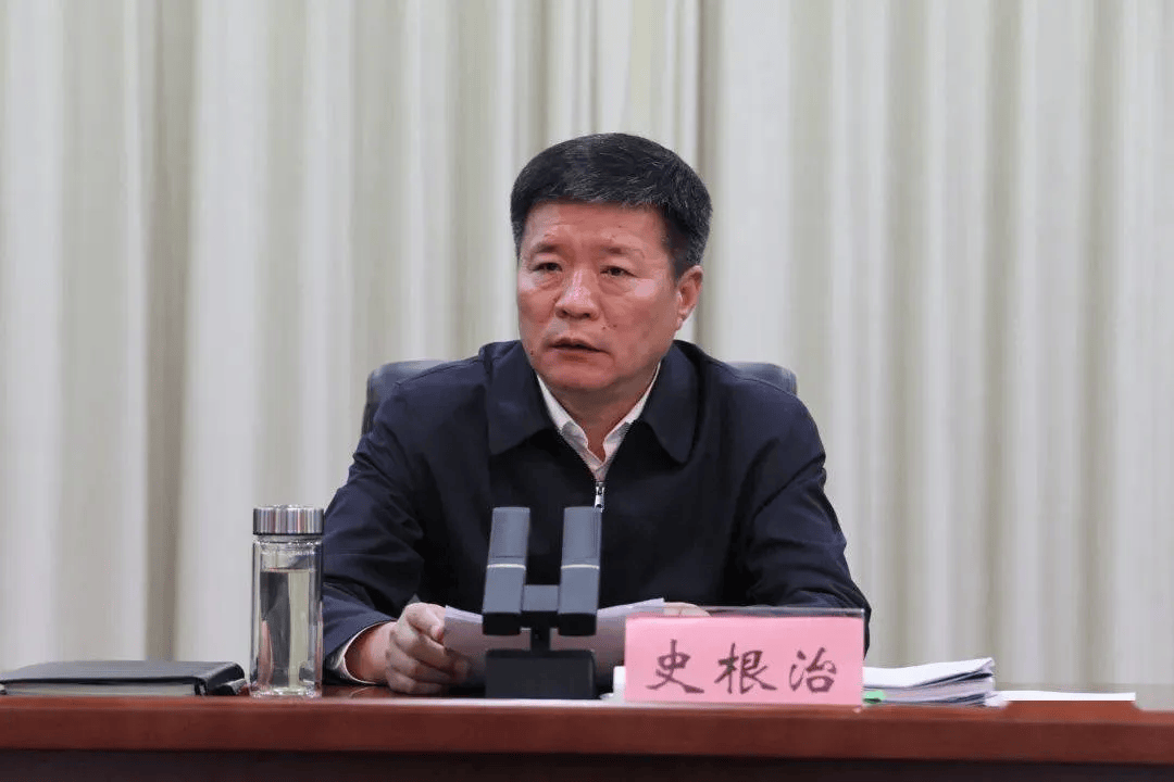 许昌市委书记史根治任上被查，曾因路边接访“出圈”