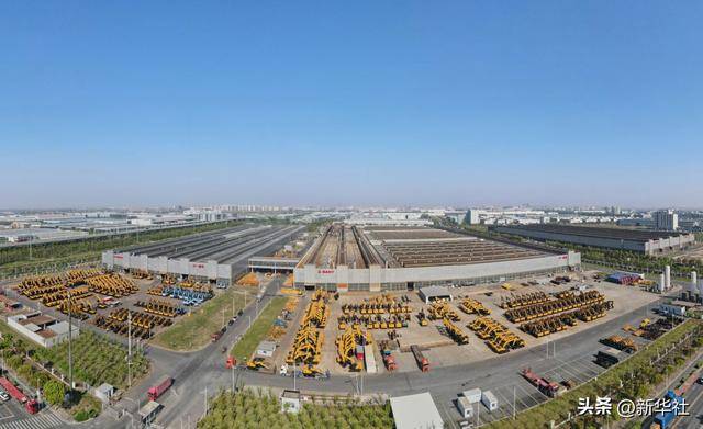 “十五五”规划建议诞生记