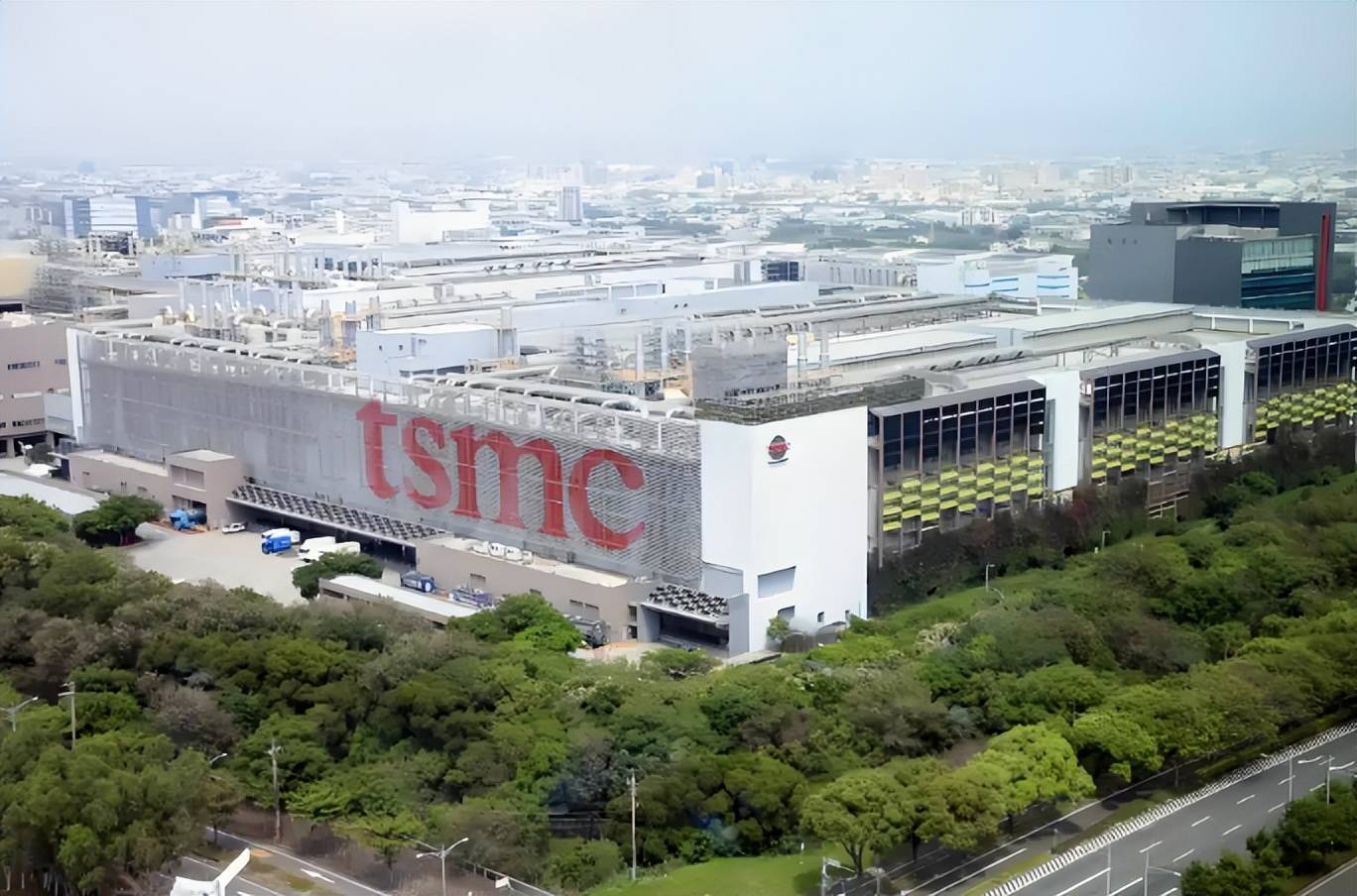 人民日报刊文,统一已成定局,特朗普被警告,与“台独”划清界限