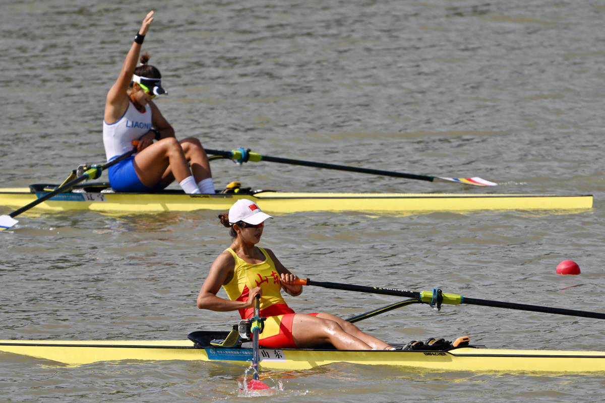 图集|十五运赛艇女子单人双桨决赛,鲁诗雨获银牌