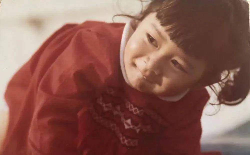 考古|TVB最后一位当家花旦佘诗曼:曾三封视后,如今50岁未婚独居靠自己活成女王