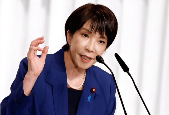 高市早苗对华摊牌,明确或武力干涉台海,中国可祭“王炸”反击