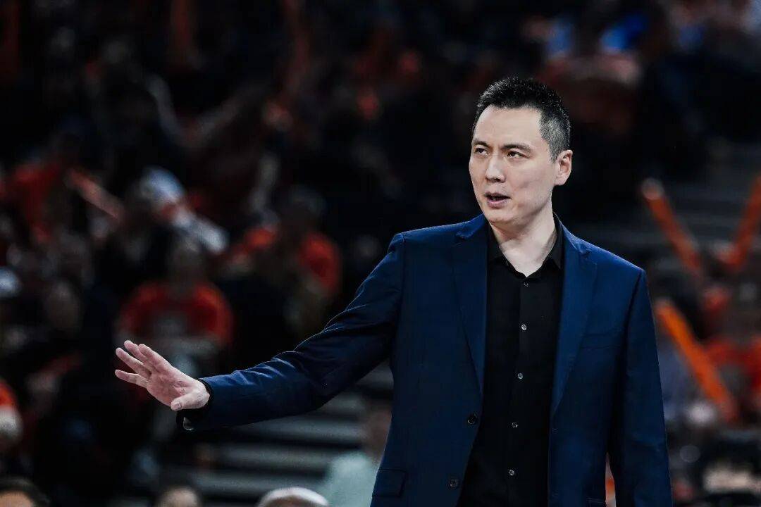 上海男篮的大日子，姚明、李秋平、章文琪……都来了！
