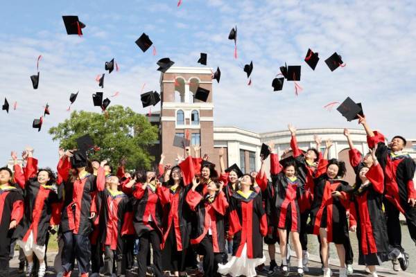杨洁勉教授震撼发言：中国学者在国际上“集体失声”，别再拿同声传译当借口
