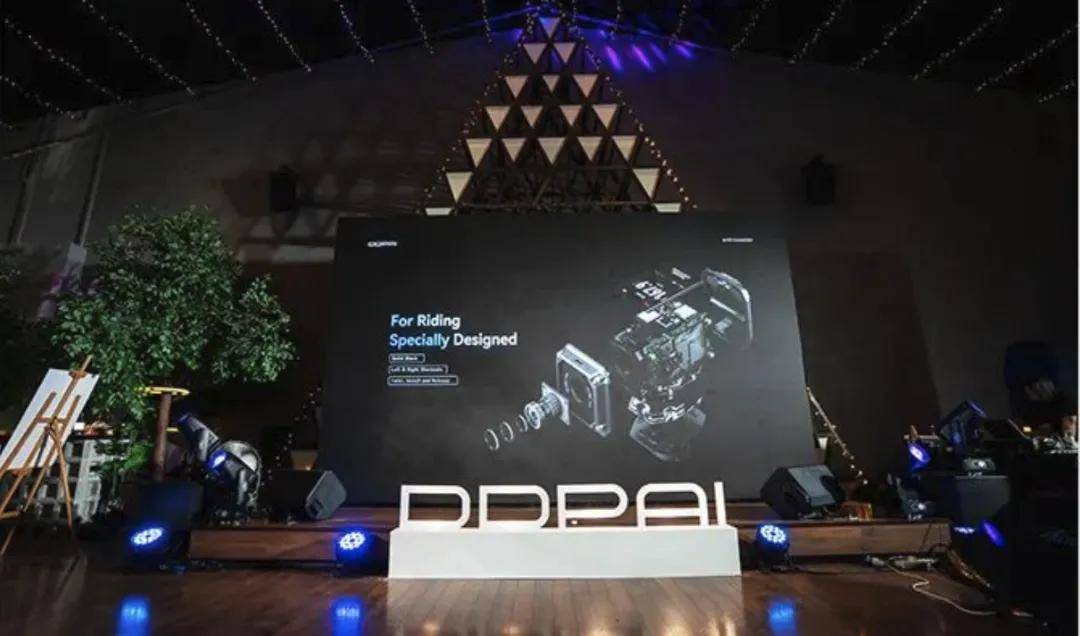 四个华为前员工，在深圳闷声做出“全球第一”，一年净赚超3600万